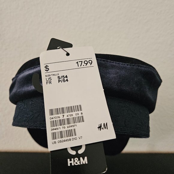 H&M Navy blue velure hat with tag. - Picture 3 of 4